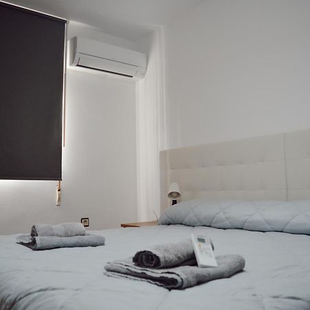 Apartamentos Maria マラガ エクステリア 写真